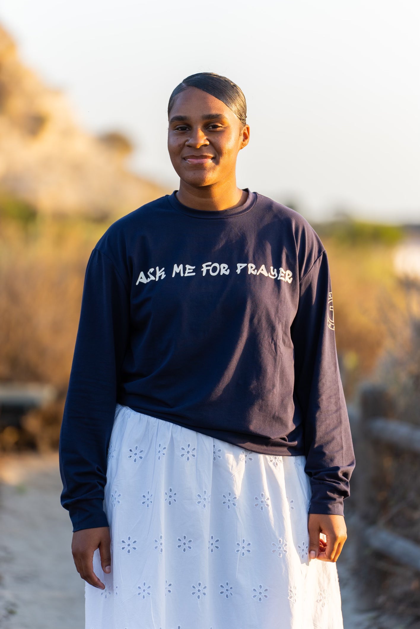 T-shirt à manches longues « Demandez-moi une prière »
