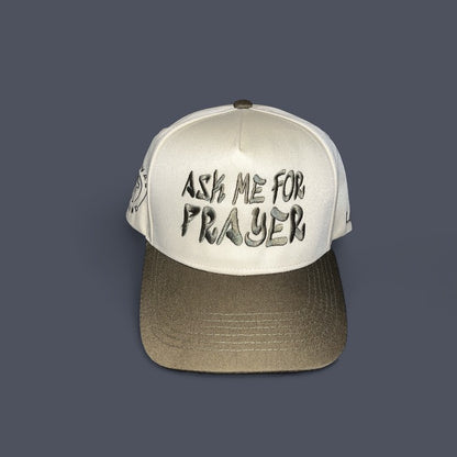 Demandez-moi des chapeaux de prière